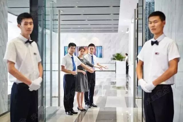 對標(biāo)國際一線，這家房企重新定義鄭州寫字樓物業(yè)管理標(biāo)準(zhǔn)