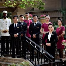 藍光進化論 以“兩只手”卡位現代服務業，物業管理搶灘萬億級藍海市場